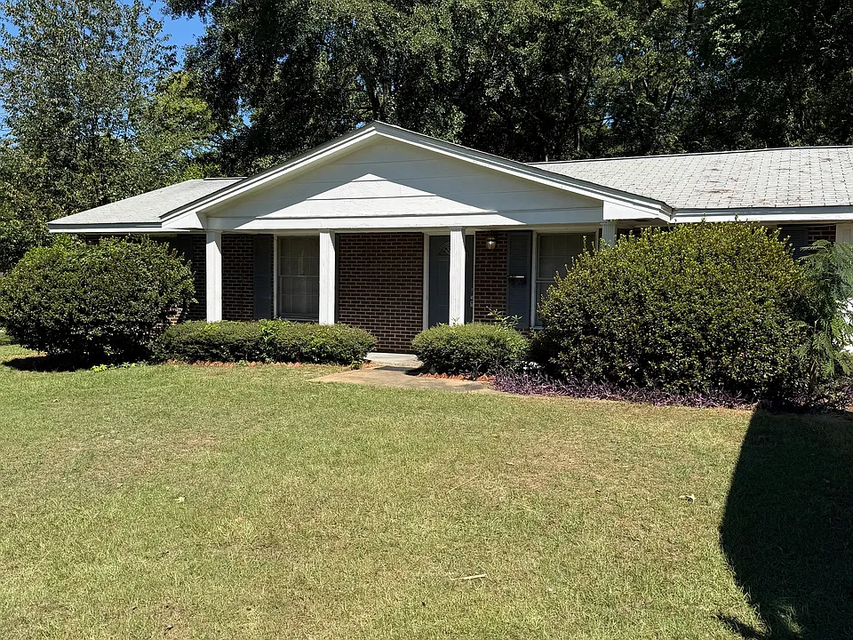 3803 Duquesne Dr
