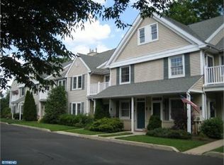 5 Comly Ct, Flourtown, PA 19031