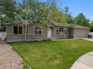 8629 S Brit Cir, Midvale, UT 84047