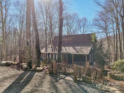 102 Knobster Way, Glenville, NC, 28736