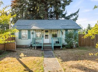 565 9th St, Washougal, WA 98671