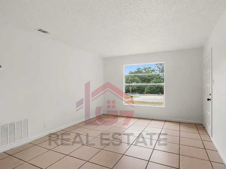 4112 Vassar Cir — Photo 22