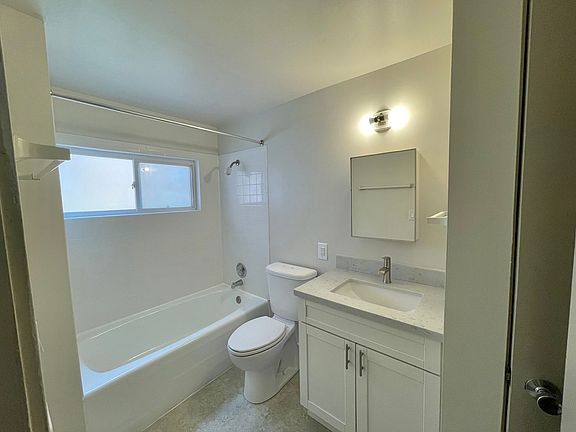 2nd image of 5502 15th Ave NE APT 7
