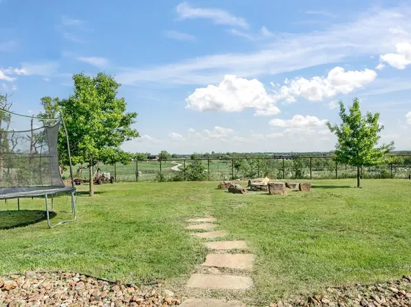 90 Quail Run, Harper, TX 78631