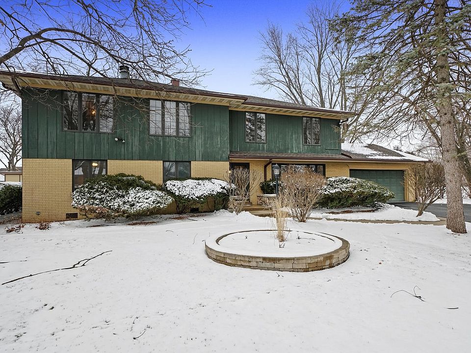 1st image of 10900 Linn Ct