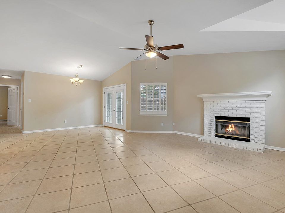 1560 Cinnamon Bear Cir, Tallahassee, FL 32311 Zillow