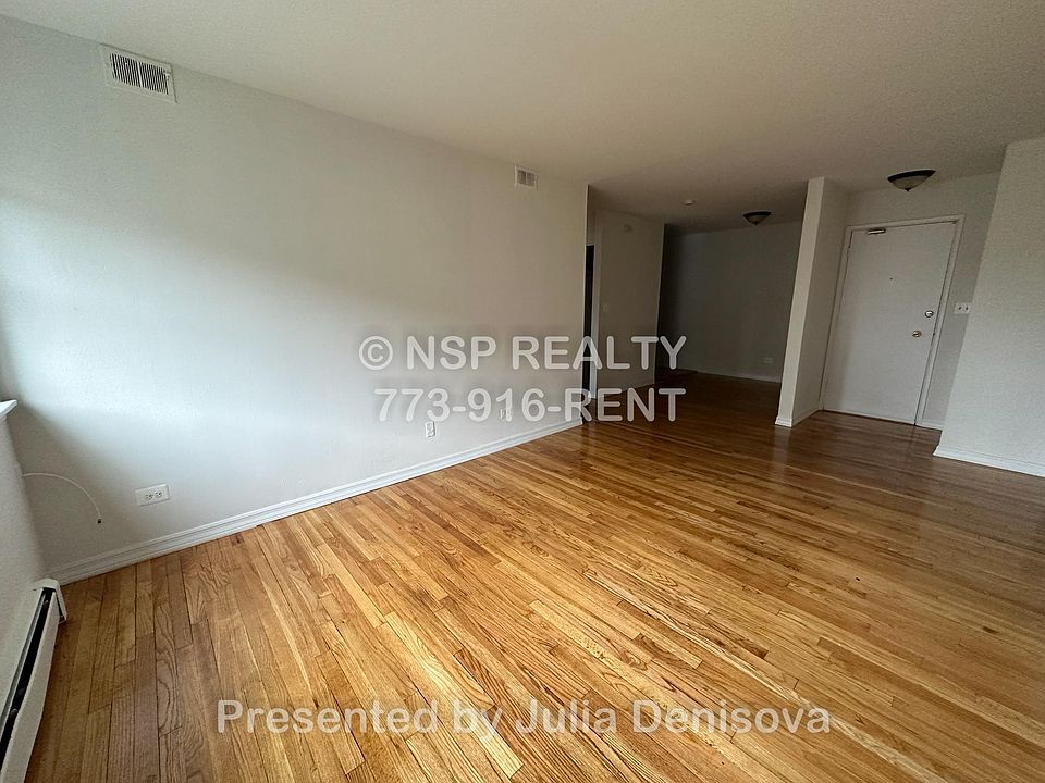 2nd image of 6830 N Sheridan Rd #71