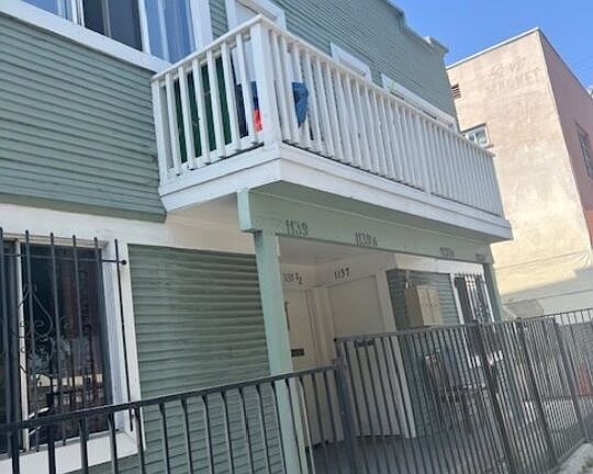 2nd image of 1137 S Union Ave