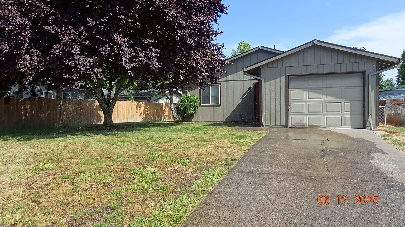 2175 NE Lilac Ct photo 1