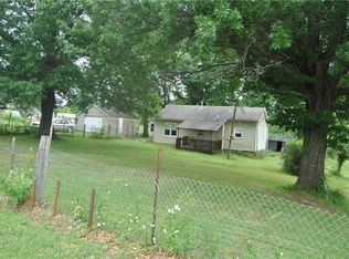 19410 S Burri Rd, Pleasant Hill, MO 64080