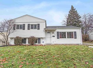 4823 Skye Ct, South Bend, IN 46614