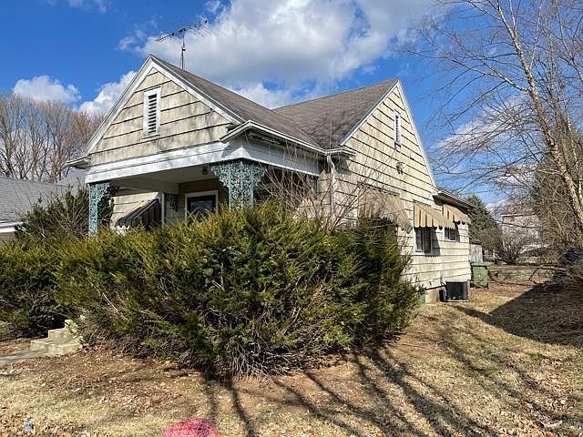 1st image of 725 S 14th St Lot 50