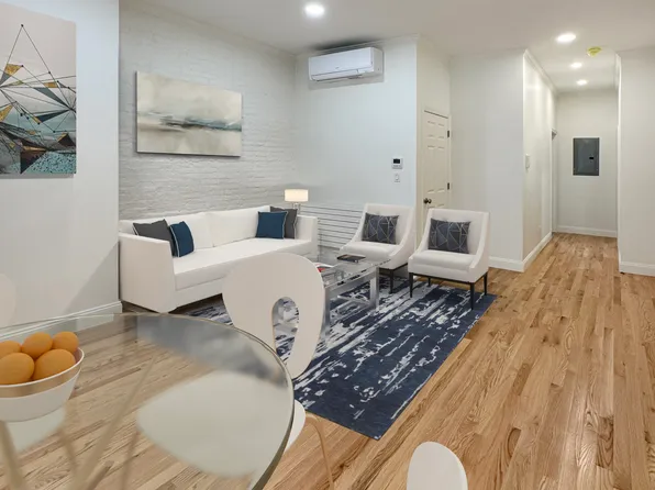 207 Court Street image 3 of 15