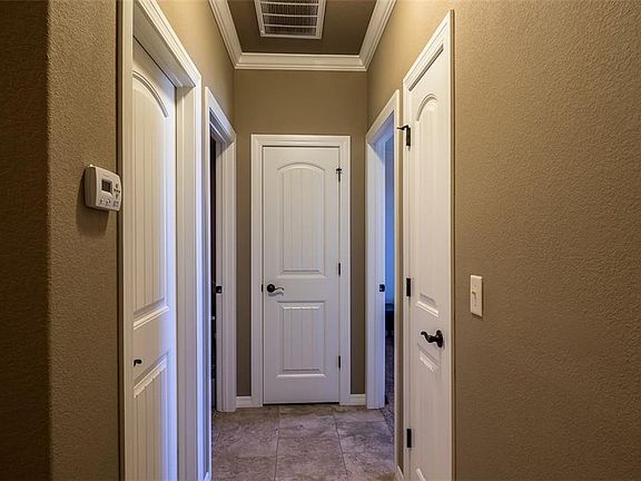 5th image of 2992 W Marble Dr