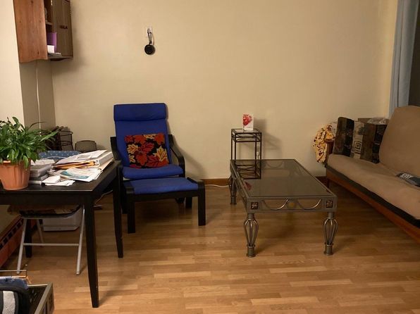 12 Canterbury Ct #12