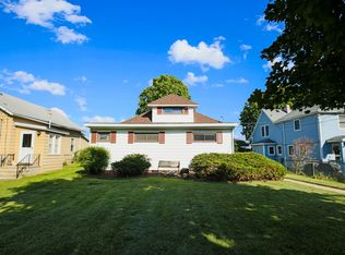 38613 N Drexel Blvd, Antioch, IL