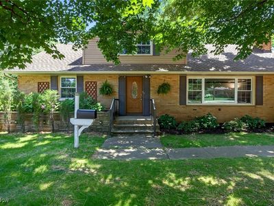 1839 Caronia Dr, Lyndhurst, OH, 44124
