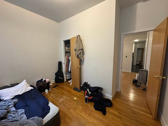 5th image of 26 Thompson St APT 3A