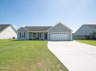 157 Christy Dr, Beulaville, NC 28518