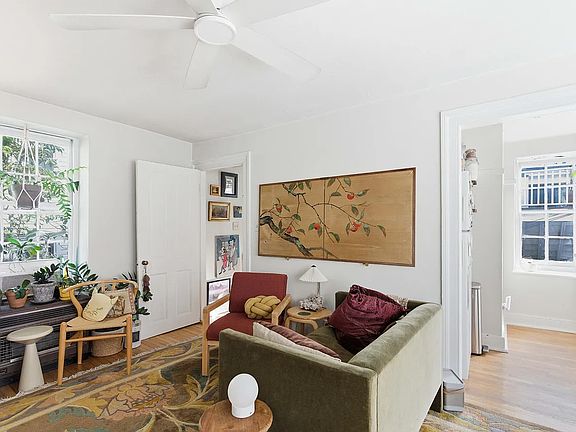 4th image of 165 Rutledge Ave #D