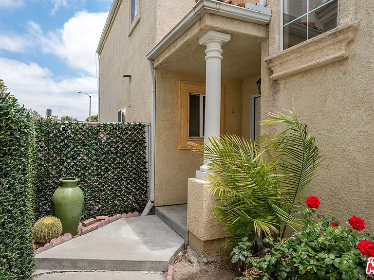18639 Nathan Hill Dr #9 — Photo 4
