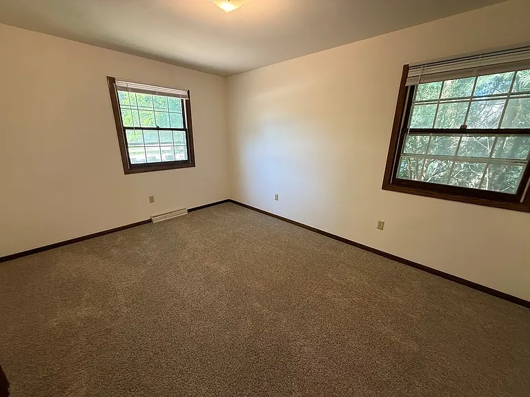 5106 Raymond Rd — Photo 14