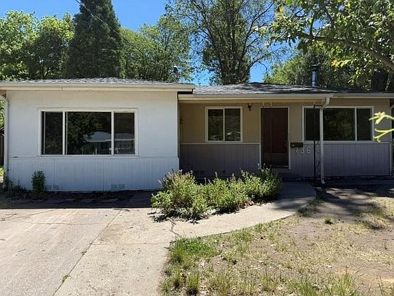 2nd image of 736 Pine Ridge Ave