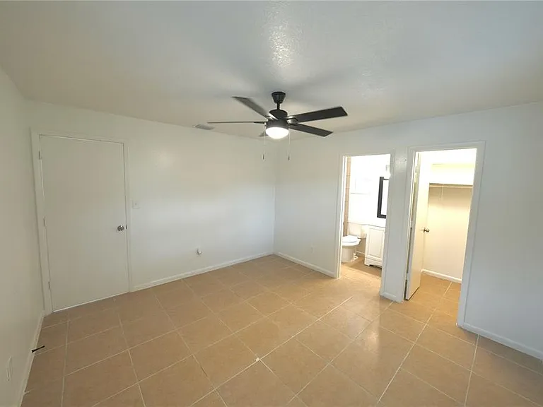 2619 Hendy Ct — Photo 11