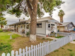 2057 E Michelle Dr, Phoenix, AZ 85022