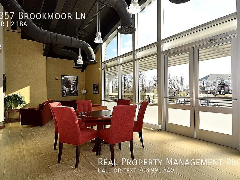 2357 Brookmoor Ln — Photo 30