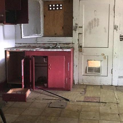 5th image of 27 E 32nd St