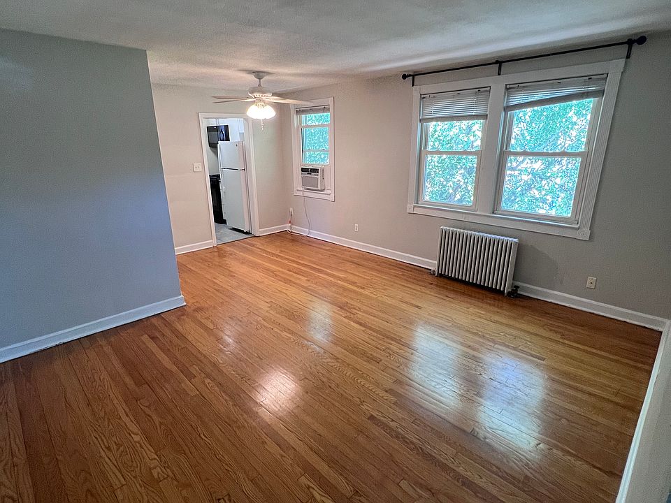 1st image of 1118 N Kenilworth St APT 6
