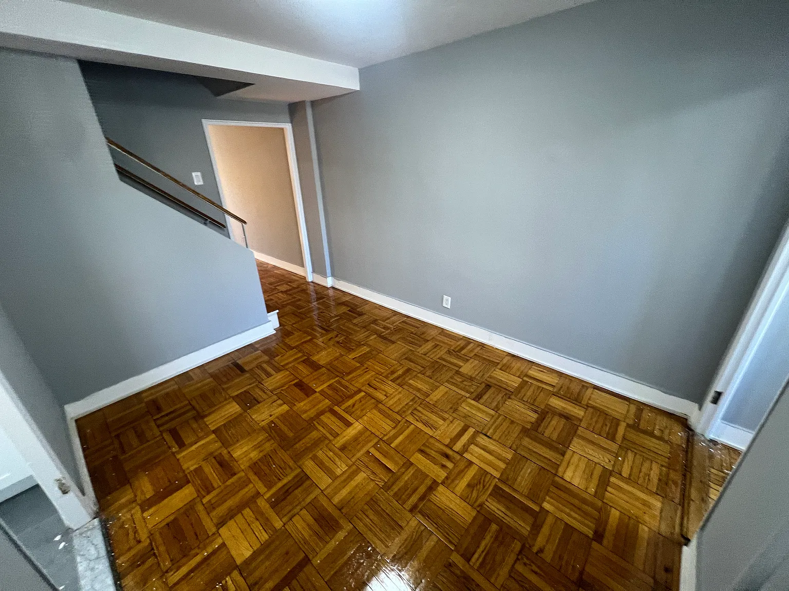 2 bed, 1100 sqft, $3,199 — Photo 4