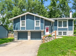 13516 Glenn St, Omaha, NE 68138