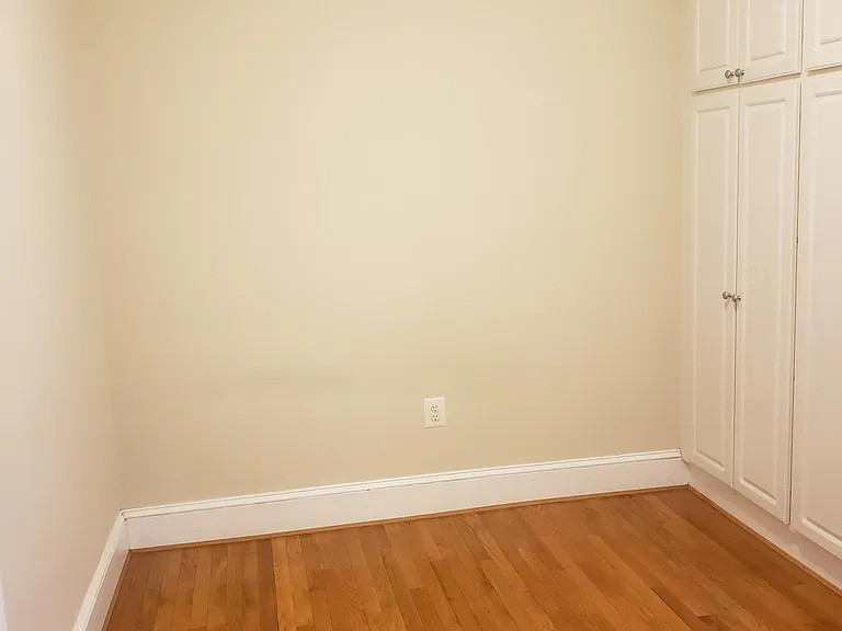3520 W Pl NW #203 — Photo 4