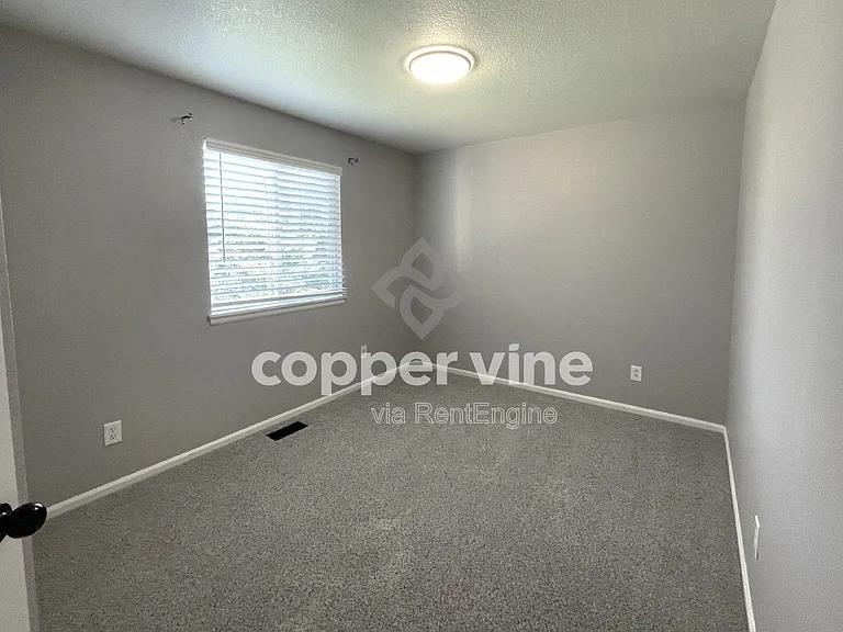 1599 Brimble Dr — Photo 12