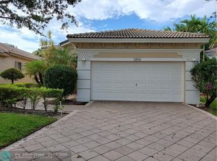 5894 NW 125th Ter, Coral Springs, FL 33076
