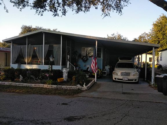 2nd image of 304 Choo Choo Ln