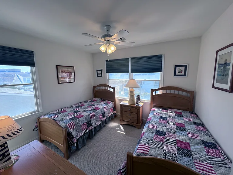 106 N Coolidge Ave — Photo 19