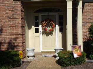 8941 Sawyer Brown Rd, Nashville, TN 37221