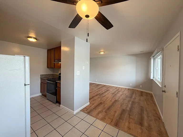 1935 10th Ave #101-306 — Photo 3