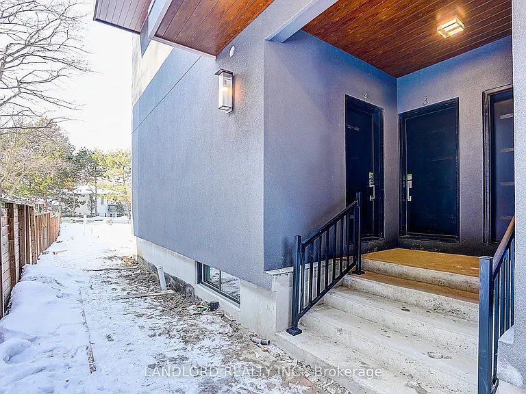 1146 Broadview Ave #1 — Photo 6