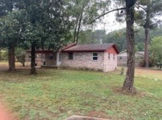 8600 Essex Dr, Little Rock, AR 72209