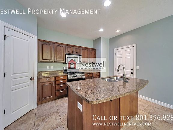 4th image of 5424 W Brentford Ct