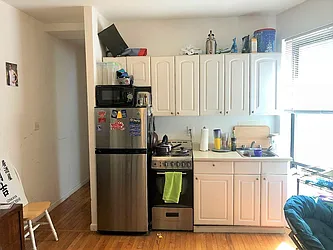 Rented by Dynamik Realty