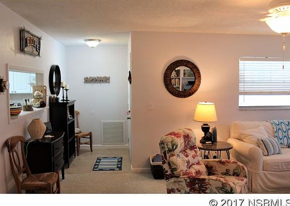 4th image of 21 Oak Tree Dr