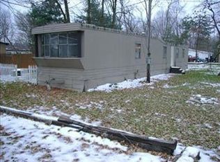 15330 Williamsville Rd, Vandalia, MI 49095