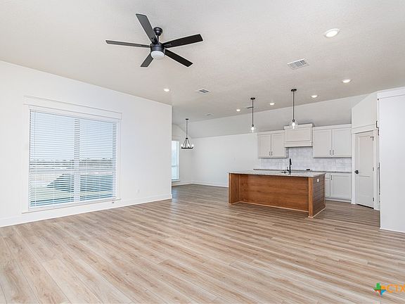 5th image of 2915 Atascosa Dr