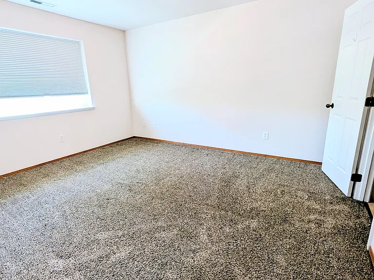1402 Hall St #B — Photo 12