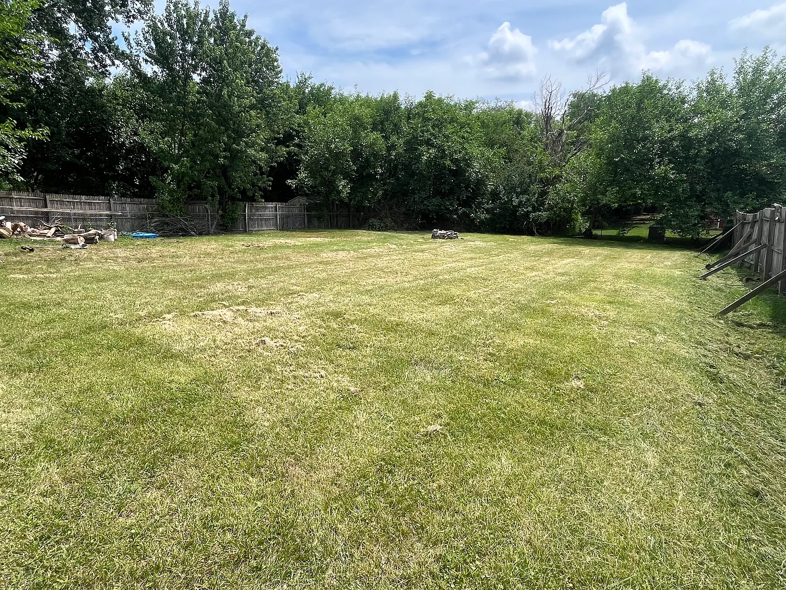 2 bed, 1.5 bath, 1064 sqft, $1,600 — Photo 3
